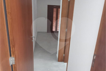 Casa para alugar com 3 quartos, sendo 1 suíte,  em Paraíso do Morumbi, São Paulo, SP