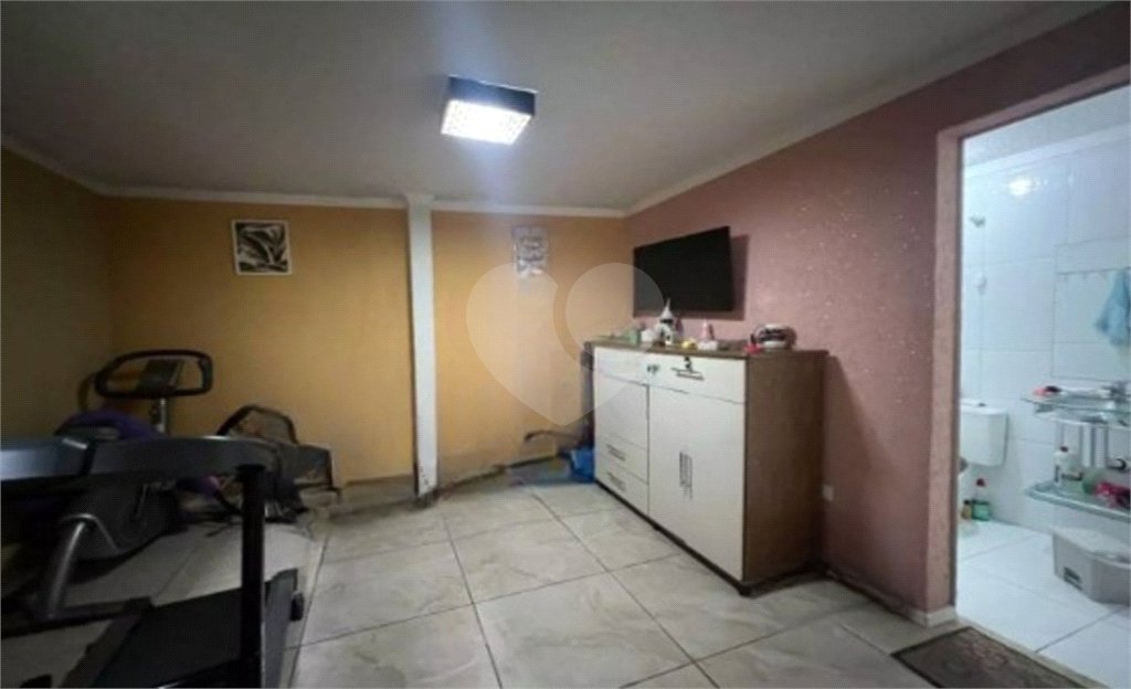Sobrado à venda com 3 quartos, sendo 1 suíte, em Tremembé, São Paulo, SP
