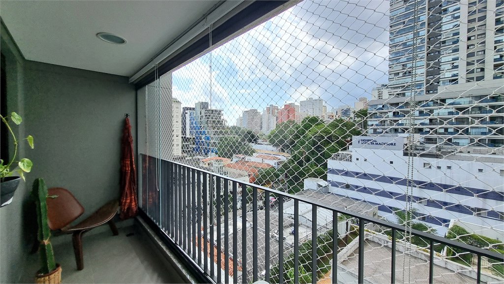 Apartamento à venda com 2 quartos, sendo 1 suíte, em Pinheiros, São Paulo, SP