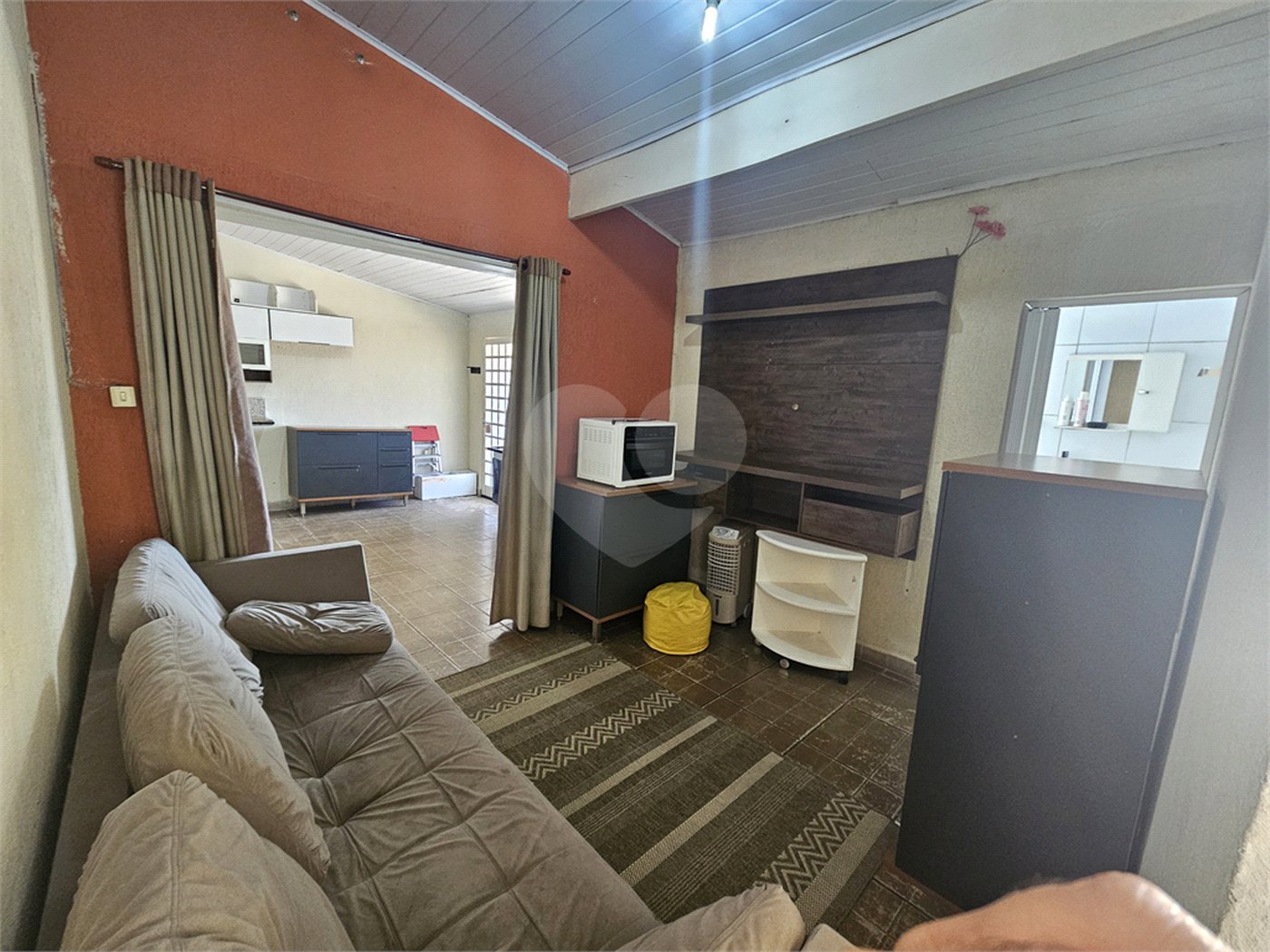 Casa à venda com 3 quartos, sendo 1 suíte,  em Conjunto Residencial Nova Bertioga, Mogi das Cruzes, SP