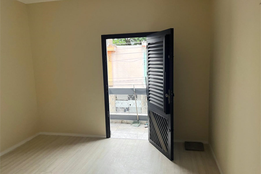 Sobrado à venda ou para alugar com 4 quartos, sendo 1 suíte, em Santana, São Paulo, SP