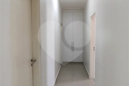 Casa à venda com 4 suítes no condomínio Parque Chapada de Itu, Itu - SP