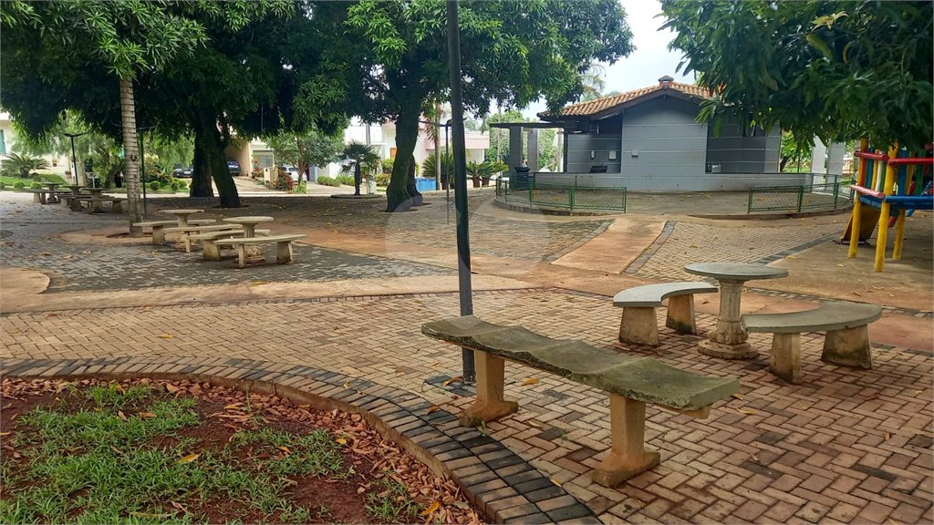 Terreno à venda no condomínio Golden Park Alpha, Sorocaba - SP