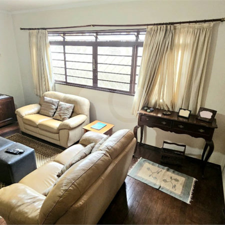 Sobrado à venda com 3 quartos, sendo 1 suíte, em Jardim Sumaré, Ribeirão Preto, SP