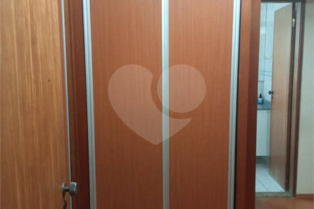 Apartamento à venda com 5 quartos, sendo 4 suítes,  em Tatuapé, São Paulo, SP
