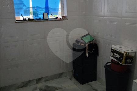 Casa à venda com 4 quartos, sendo 2 suítes,  em Vila Bela Flor, Mogi das Cruzes, SP