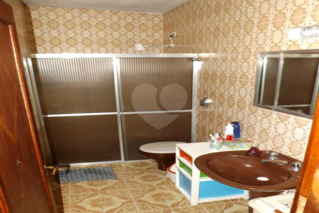 Casa à venda com 3 quartos, sendo 1 suíte, em Jardim Bonfiglioli, São Paulo, SP