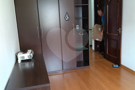 Casa à venda com 3 quartos, sendo 1 suíte, em Chácara Jafet, Mogi das Cruzes, SP