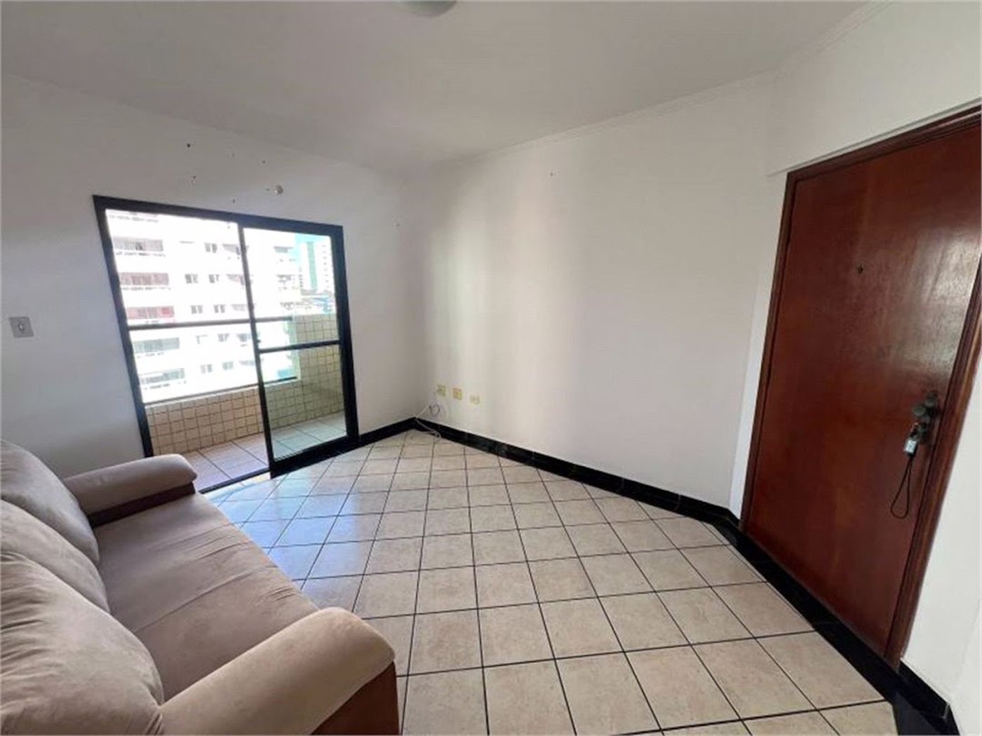 Apartamento Residencial à venda, Vila Guilhermina, Praia Grande - AP1208.