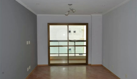 Apartamento à venda com 3 quartos, sendo 1 suíte,  em Jardim Vila Mariana, São Paulo, SP