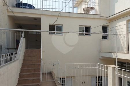 Sobrado à venda com 15 quartos, sendo 1 suíte, em Vila Aurora (zona Norte), São Paulo, SP