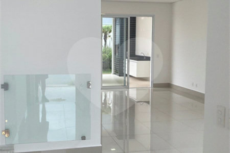 Casa à venda com 4 suítes no condomínio Chácara Ondina, Sorocaba - SP