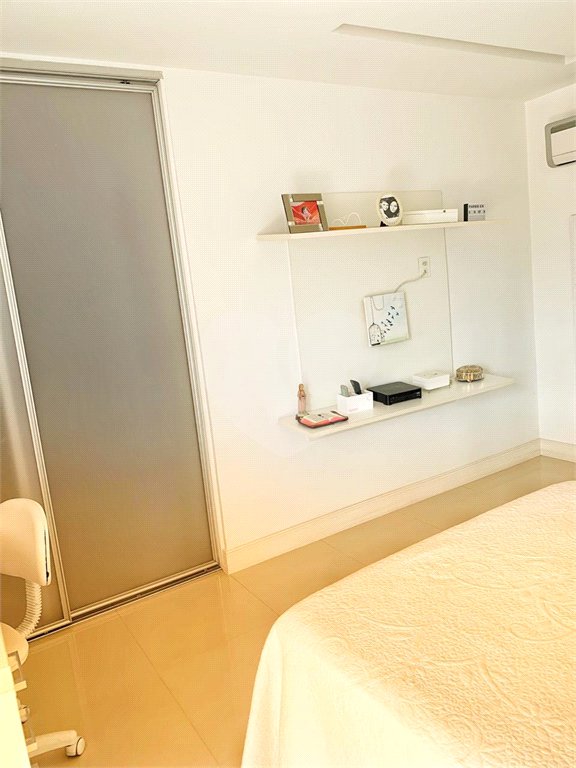 Casa de Vila à venda com 4 quartos, sendo 1 suíte, em Campo Grande, Rio de Janeiro, RJ