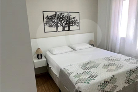 Apartamento à venda com 2 quartos, sendo 1 suíte, em Jardim Carambeí, São Roque, SP