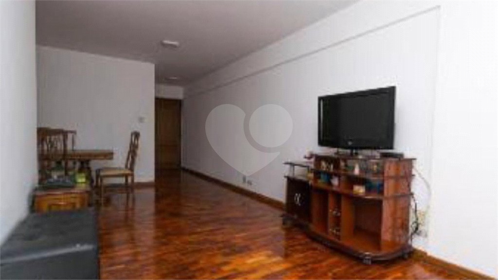 Apartamento à venda com 4 quartos, sendo 1 suíte, em Cambuci, São Paulo, SP