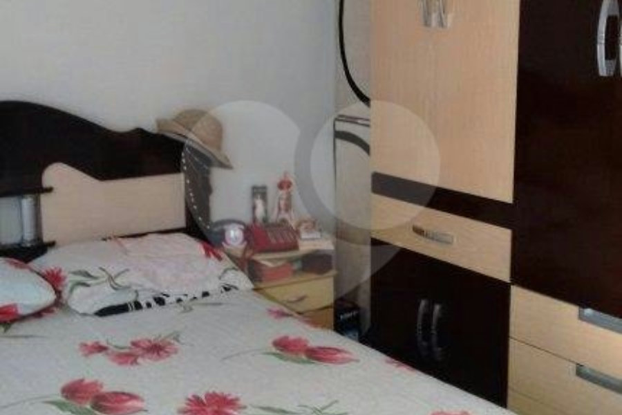 Casa à venda com 2 quartos, sendo 1 suíte, em Vila Constança, São Paulo, SP