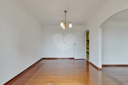 Apartamento à venda com 4 suítes em Campo Belo, São Paulo, SP