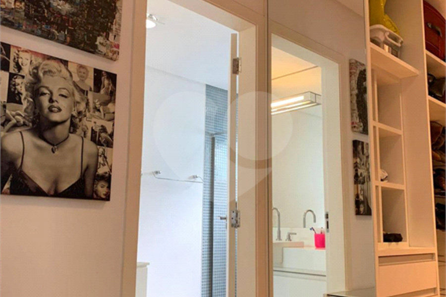 Casa à venda com 4 suítes em Santana, São Paulo, SP