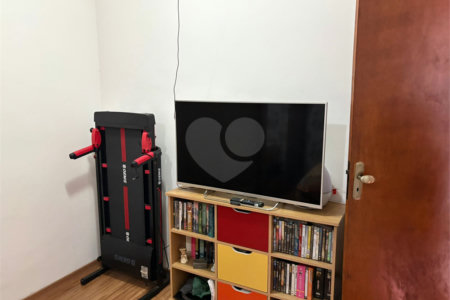 Casa à venda com 1 quarto no condomínio Chalom, São Paulo - SP