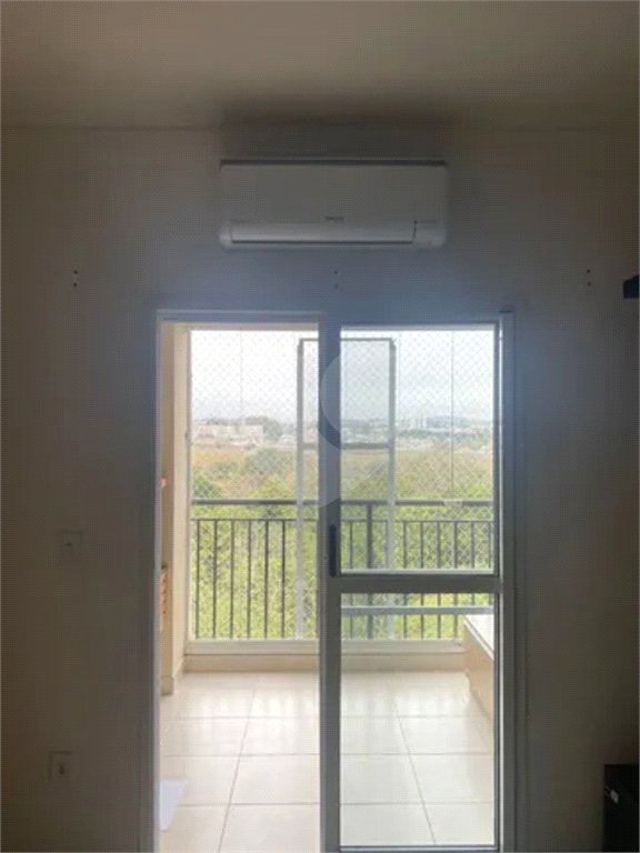 Apartamento à venda com 2 quartos, sendo 1 suíte, em Parque Senhor do Bonfim, Taubaté, SP