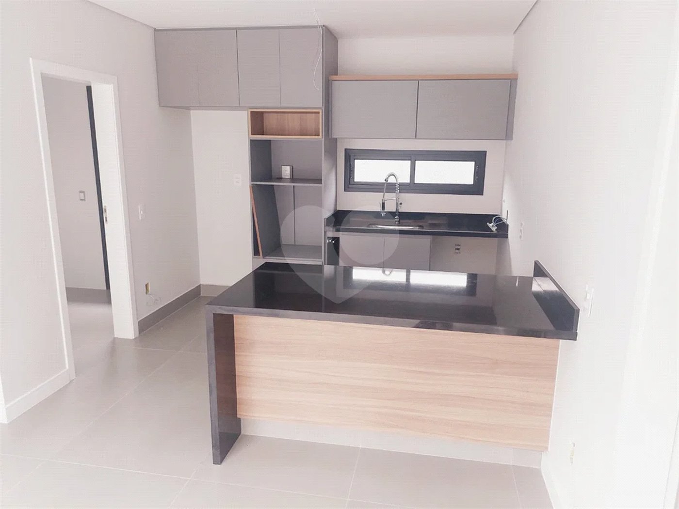 Casa à venda com 3 quartos, sendo 1 suíte, no condomínio São Venancio Granville, Itupeva - SP