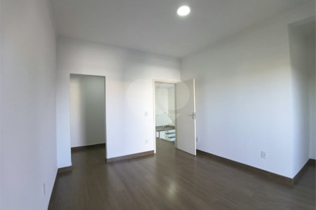 Casa à venda com 3 suítes no condomínio Terras de São Francisco, Sorocaba - SP
