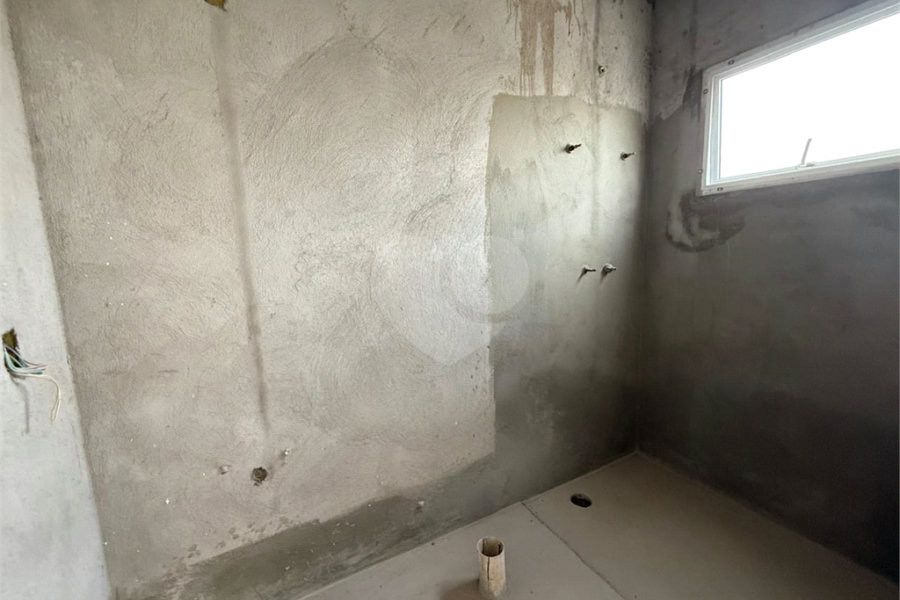 Casa à venda com 3 suítes no condomínio Residencial Floresta, São Paulo - SP