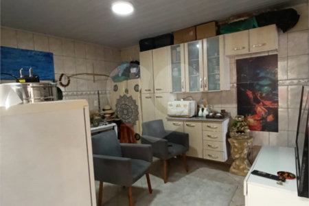 Casa Térrea à venda com 3 quartos em Horto Florestal, São Paulo, SP