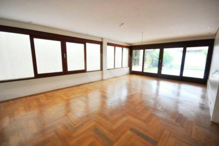 Casa à venda com 6 suítes em Jardim Cordeiro, São Paulo, SP