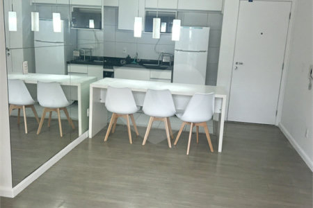 Apartamento à venda com 3 quartos, sendo 1 suíte, em Vila Andrade, São Paulo, SP