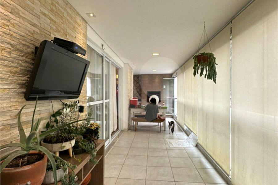Apartamento à venda com 3 suítes em Santana, São Paulo, SP