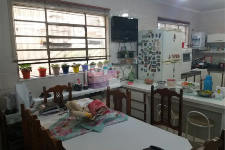 Sobrado à venda com 3 quartos, sendo 1 suíte, em Vila Constança, São Paulo, SP