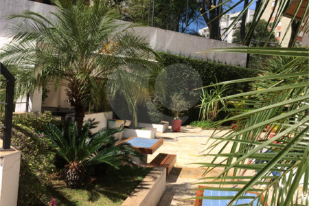 Apartamento à venda com 3 suítes em Vila Suzana, São Paulo, SP