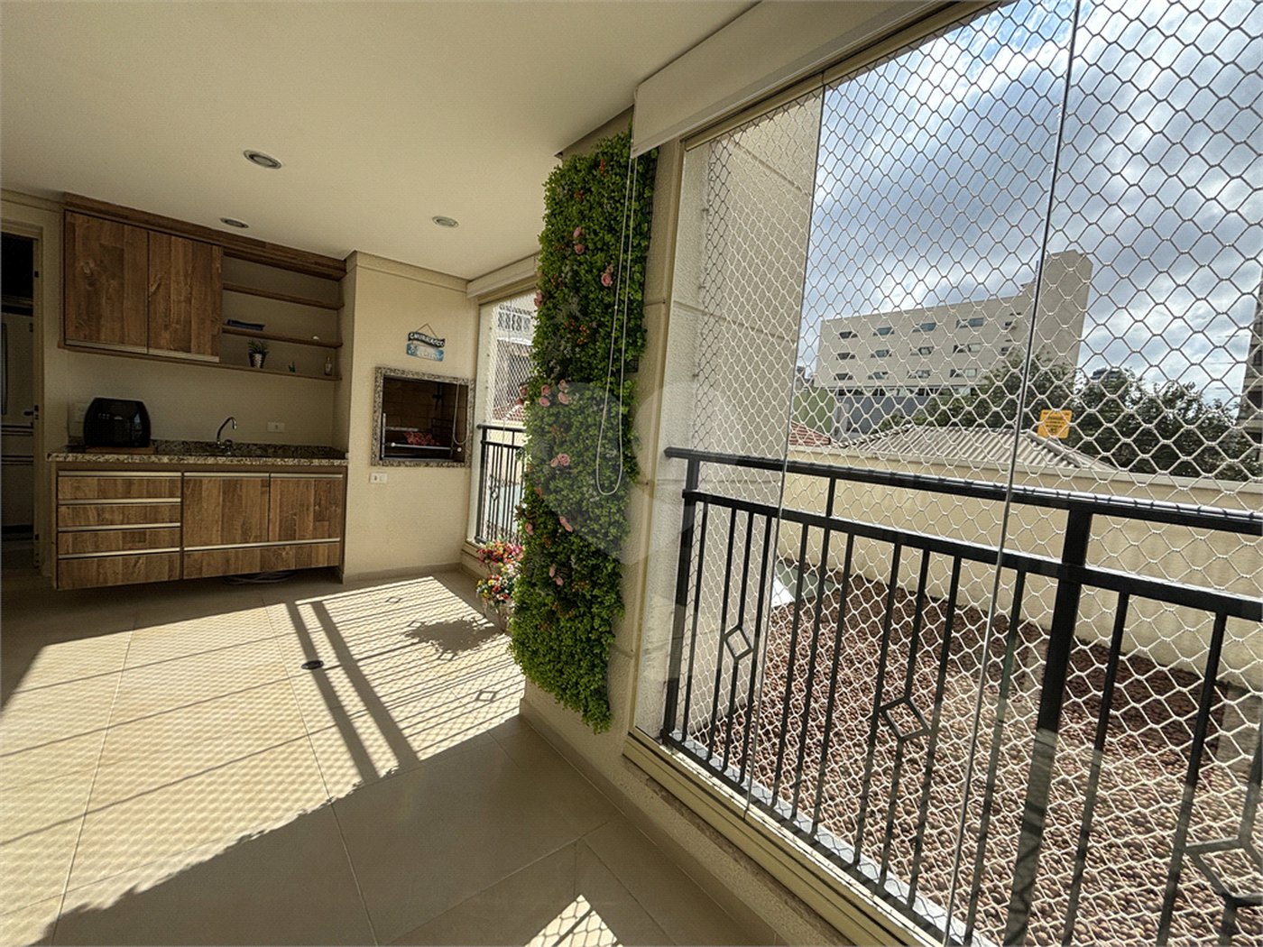 Apartamento à venda com 3 quartos, sendo 2 suítes, em Santana, São Paulo, SP
