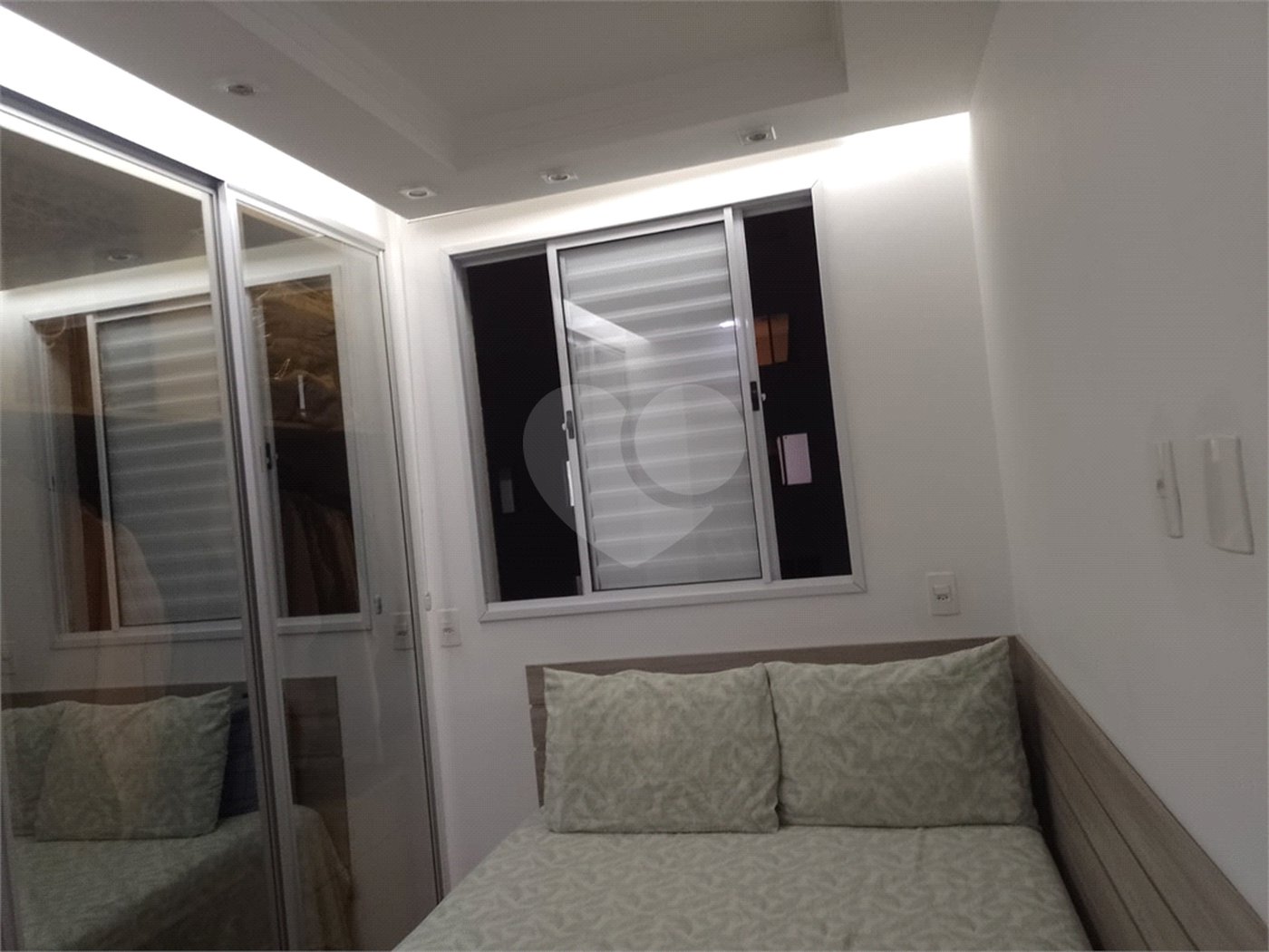 Apartamento à venda com 2 quartos em Pirajussara, São Paulo, SP