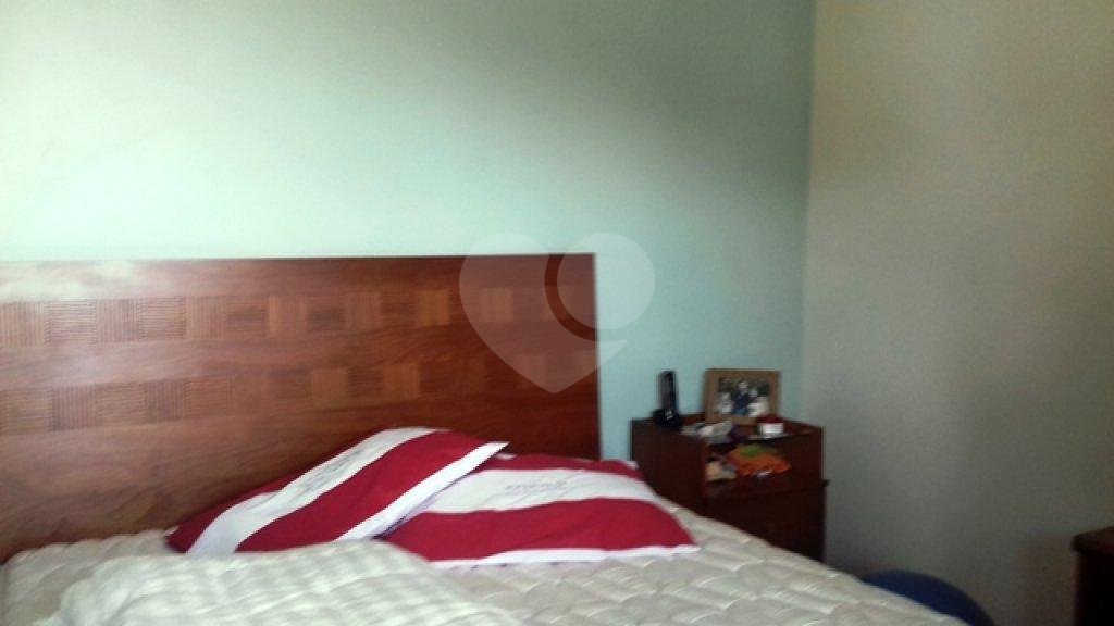 Sobrado à venda com 3 quartos, sendo 1 suíte, em Tremembé, São Paulo, SP