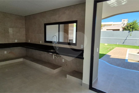 Casa à venda com 3 suítes no condomínio Reserva dos Vinhedos, Louveira - SP