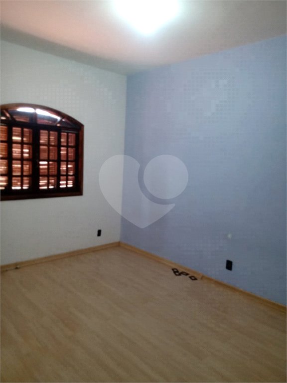 Casa à venda com 5 quartos, sendo 1 suíte, em Campo Grande, Rio de Janeiro, RJ