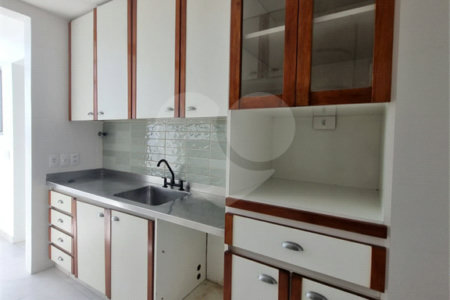 Cobertura à venda com 4 quartos, sendo 1 suíte, em Tijuca, Rio de Janeiro, RJ