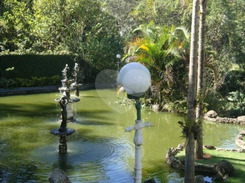Sobrado à venda com 5 suítes em Juqueri Mirim, Mairiporã, SP