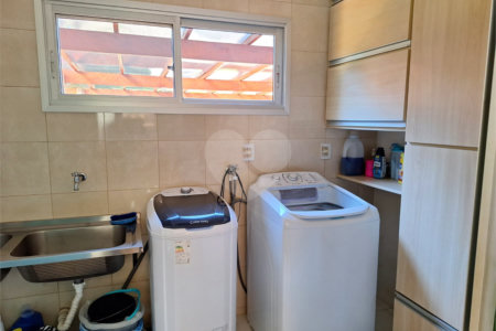 Chácara à venda com 3 quartos, sendo 1 suíte, em Chácara de Recreio Jardim Alvorada, Botucatu, SP