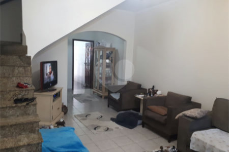 Sobrado à venda com 4 quartos, sendo 1 suíte, em Jardim São Paulo(zona Norte), São Paulo, SP