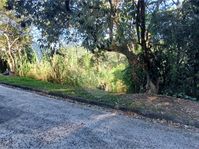 Terreno à venda no condomínio Alpes da Cantareira, Mairiporã - SP