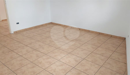Sobrado à venda com 3 quartos, sendo 2 suítes,  em Vila Paulicéia, São Paulo, SP