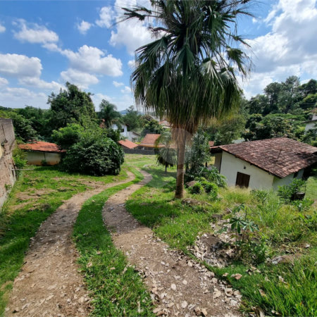 Casa à venda com 3 quartos, sendo 1 suíte, no condomínio São Joaquim, Vinhedo - SP