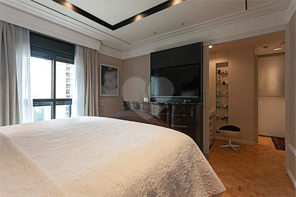 Apartamento à venda com 4 suítes em Panamby, São Paulo, SP