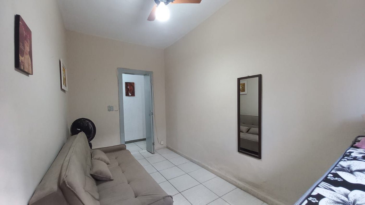 Casa com 2 dormitórios à venda, 100 m² por R$ 700.000,00 - Vila Guilhermina - Praia Grande/SP