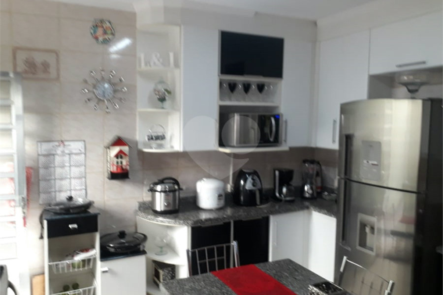 Sobrado à venda com 4 quartos, sendo 1 suíte,  no Brasilândia, São Paulo, SP