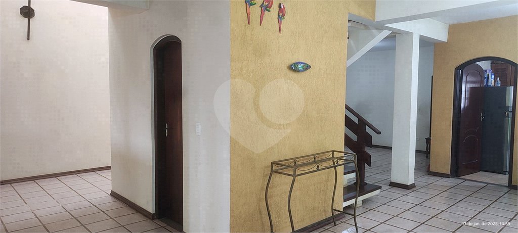Chácara à venda com 4 quartos, sendo 3 suítes, em Campos de Atibaia, Atibaia, SP