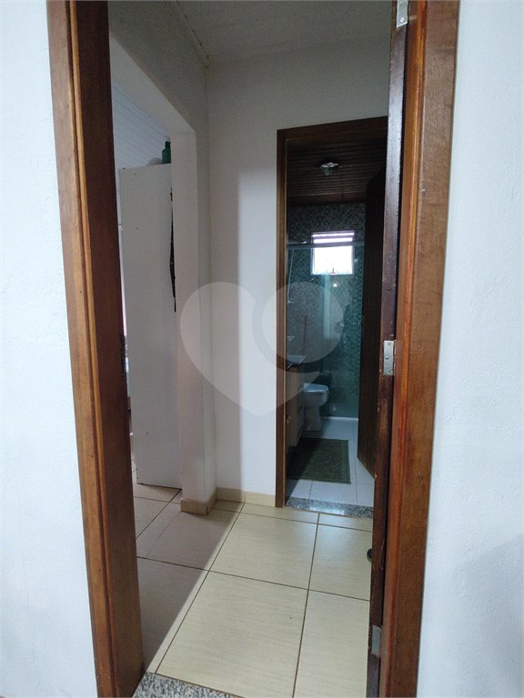 Chácara à venda com 4 quartos, sendo 1 suíte, em Vila Santa Helena, Atibaia, SP